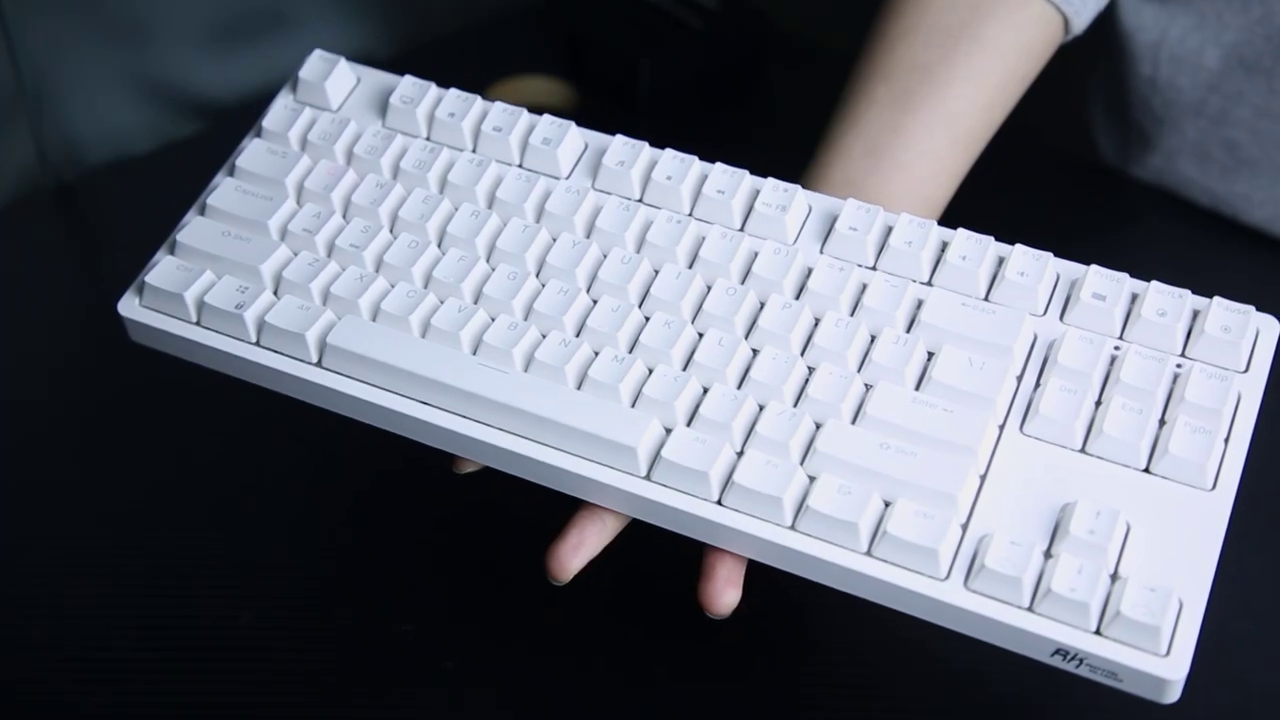 Royal Kludge RK87 - Wired - White